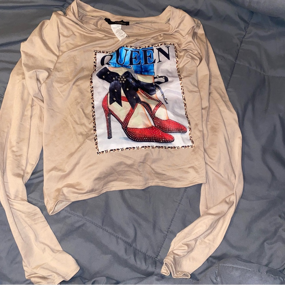 Minette junior XL Stylish Beige Graphic Women's Top
